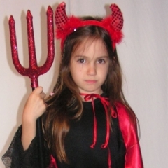 Krampuszlány jelmez